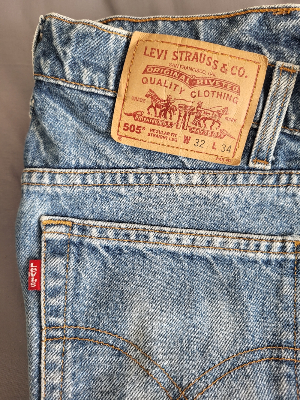 Levi's Straight Leg Jeans Patch 505s 32x34